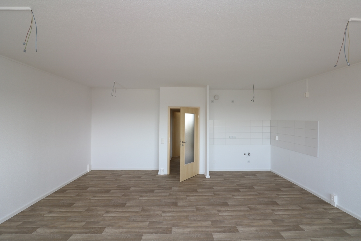 Hier ist Ruhe vorprogrammiert - 2RW mit Badewanne und Balkon - WZ