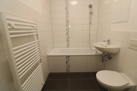 Hier ist Ruhe vorprogrammiert – 2RW mit Badewanne und Balkon, 09599 Freiberg, Paul-Müller-Straße 49