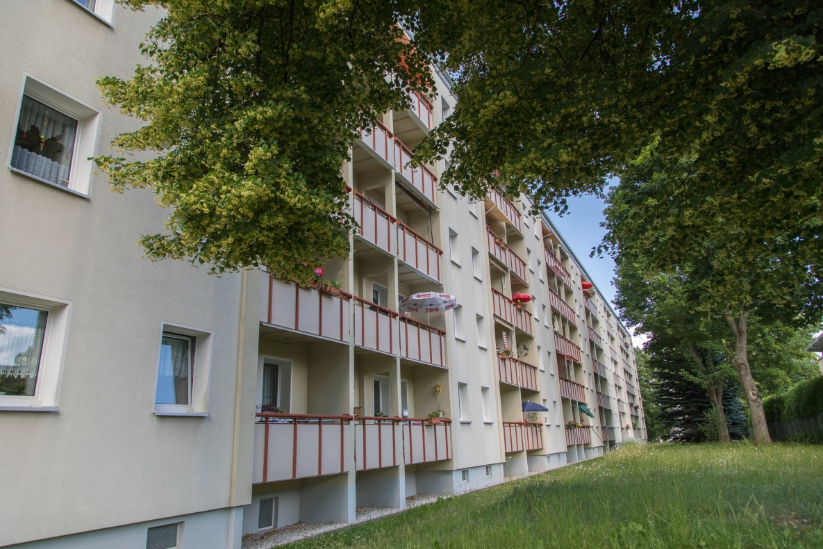 Auf Tauchstation im neu sanierten Wannenbad...3-RW mit Wanne u. Balkon!!! - Außenansicht