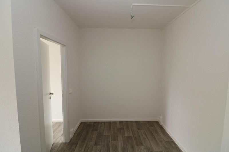 Schaumparty im modernen Wannenbad...helle 3-RW mit Wanne & Balkon!!! - Essecke