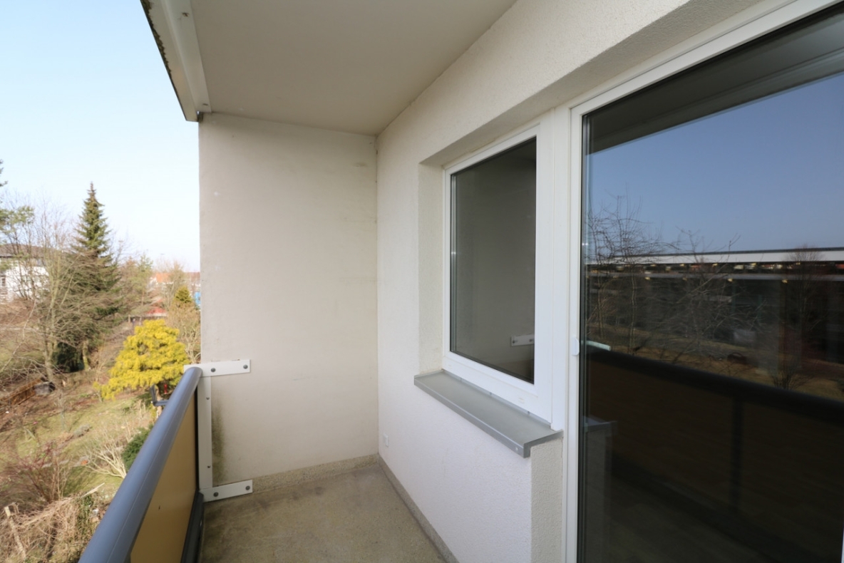 Viel Platz für große Träume - 2RW mit riesigem Wohnzimmer, Badewanne und Balkon - Balkon