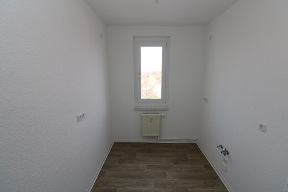 Kurzexposé 110/39/103 - Küche