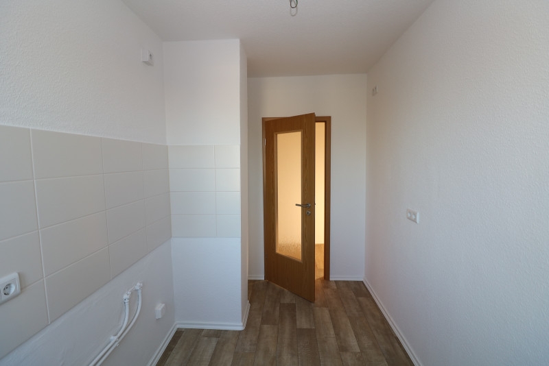 Auf Wolke 7…helle 3-RW mit Wanne & Balkon!!! - Beispiel Küche