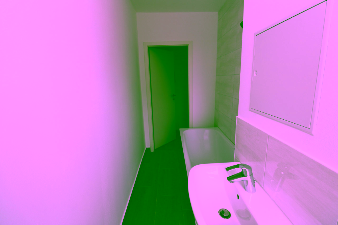 Bad mit Wanne