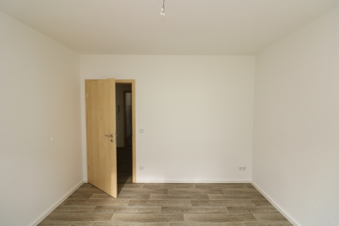 XXL Hoch drei...Etagen-Wohnung mit Wanne, Dusche, Gäste-WC u. 2 Balkonen!!!! - Beispiel Kinderzimmer 1