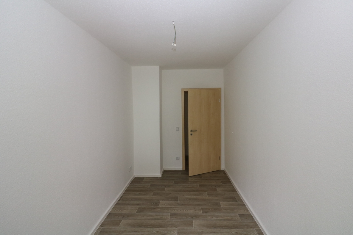 XXL Hoch drei...Etagen-Wohnung mit Wanne, Dusche, Gäste-WC u. 2 Balkonen!!!! - Beispiel Kinderzimmer 2