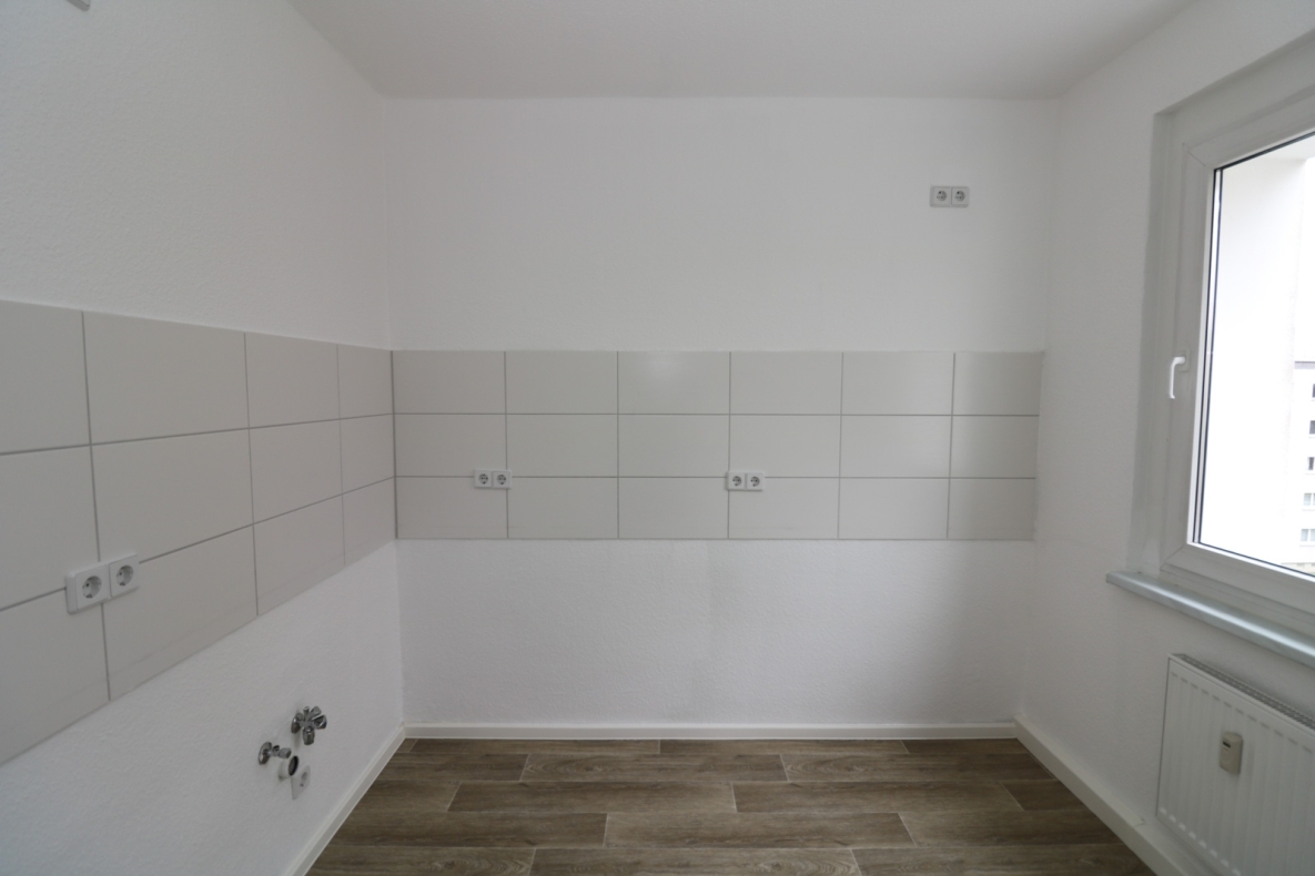 *3-Raum-Wohn-Glück* mit Badewanne und Balkon - Beispiel Küche