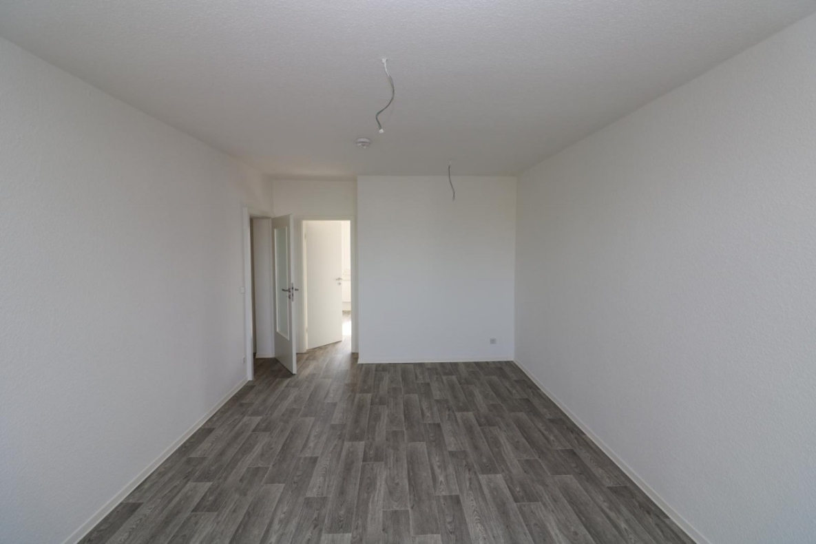 Das Buffet ist eröffnet…2-RW mit Einbauküche, Dusche & Balkon!!! - Beispiel Wohnzimmer