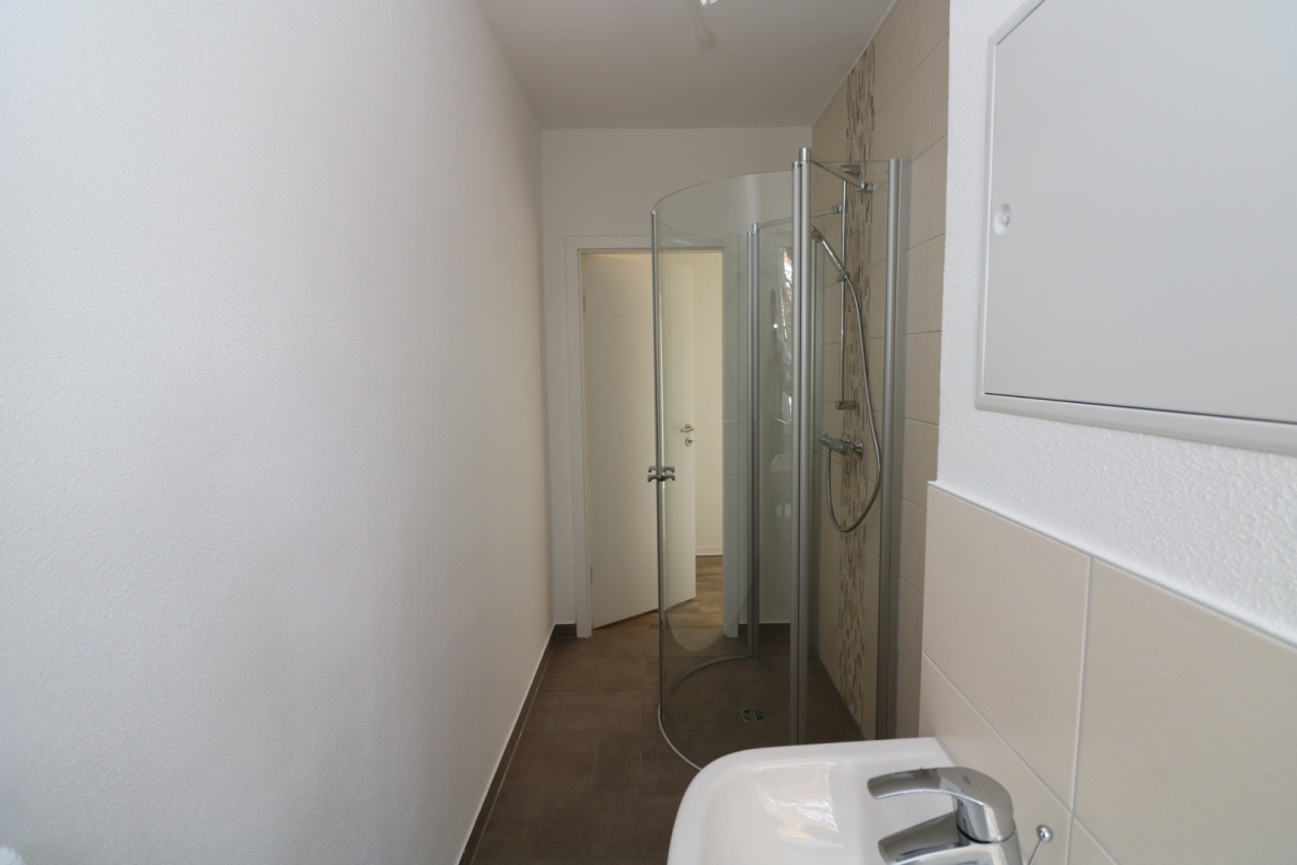 Hier finden Sie Ruhe - 2RW mit ebenerdiger Dusche in toller Lage - Bad mit Dusche