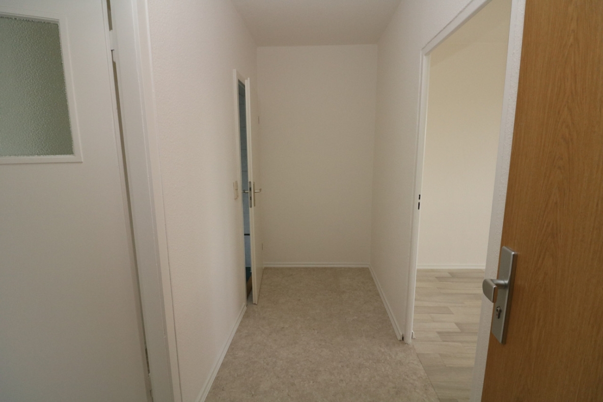 Diese Rechnung geht auf…günstige 2-RW mit Wanne!!! - Flur