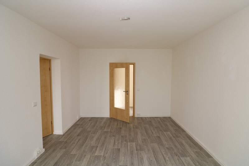 Ein Schnapper...helle 2-RW mit Dusche & Balkon!!! - Beispiel WZ 2