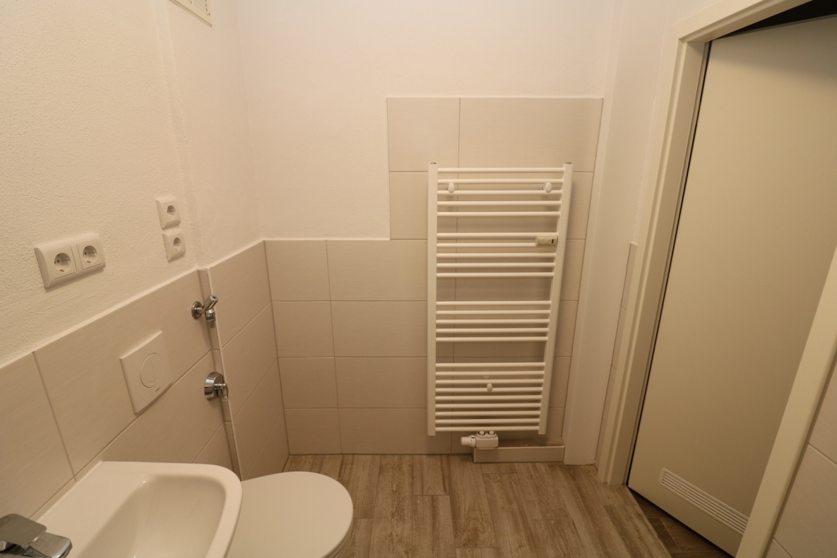 Viel Platz für große Träume - 3RW mit großem Kinderzimmer, Balkon und Badewanne - Beispiel Bad