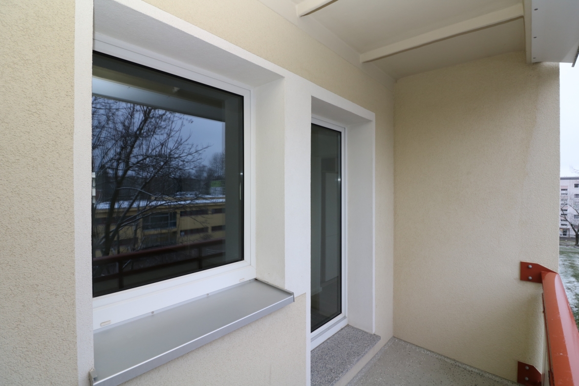 Viel Platz für große Träume - 3RW mit großem Kinderzimmer, Balkon und Badewanne - Beispiel Balkon