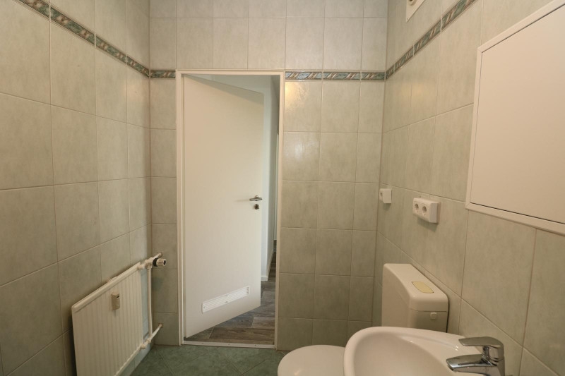 Schachmatt für hohe Mieten…große 3-RW mit Dusche & Balkon!!! - Bad