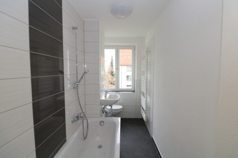 Schaumparty im modernen Wannenbad…3-RW mit Wanne & Balkon!!!, 09599 Freiberg, Werner-Seelenbinder-Straße 29