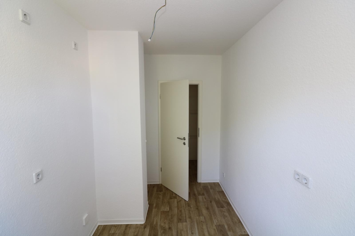 Endlich ankommen! Bezugsfertige 3RW mit Balkon! - Küche