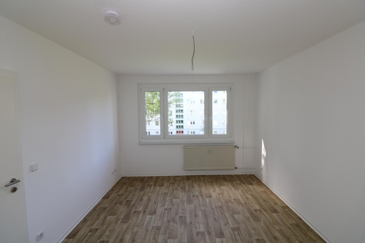 Endlich ankommen! Bezugsfertige 3RW mit Balkon! - Schlafzimmer