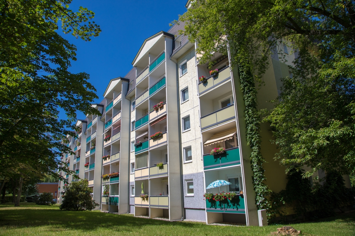 3...2...1...meins...neu sanierte 3-RW mit Wanne u. Balkon!!! - Außenansicht