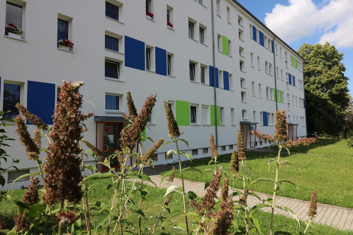 Wozu viele Treppen steigen? Neu sanierte Erdgeschosswohnung mit Blick ins Grüne! - Max-Roscher-Straße 2-6