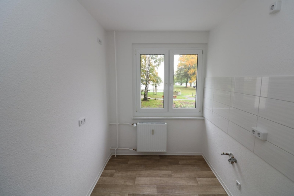 Die heißen Tage können kommen...2-RW mit ebenerdiger Dusche & Balkon!!! - Beispiel Küche