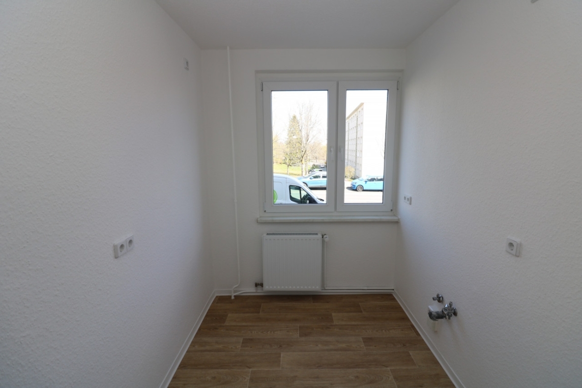 Die heißen Tage können kommen...2-RW mit ebenerdiger Dusche & Balkon!!! - Küche