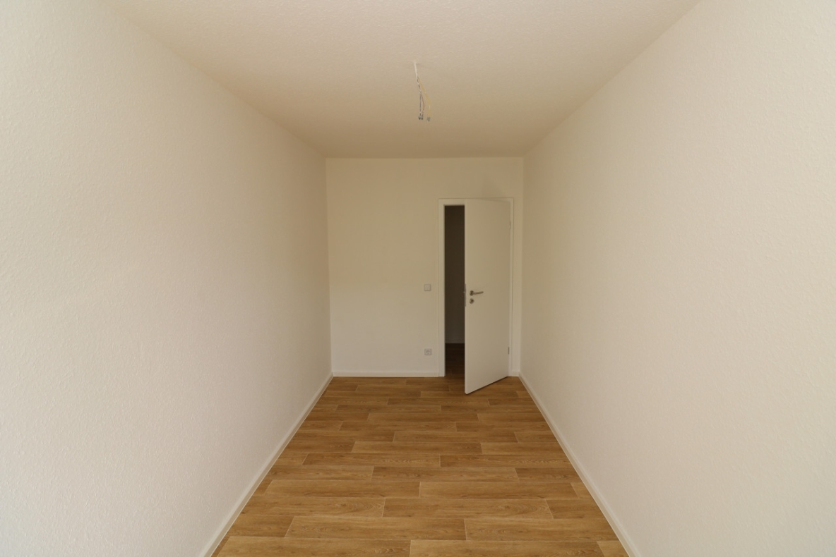 Die heißen Tage können kommen...2-RW mit ebenerdiger Dusche & Balkon!!! - Kinderzimmer